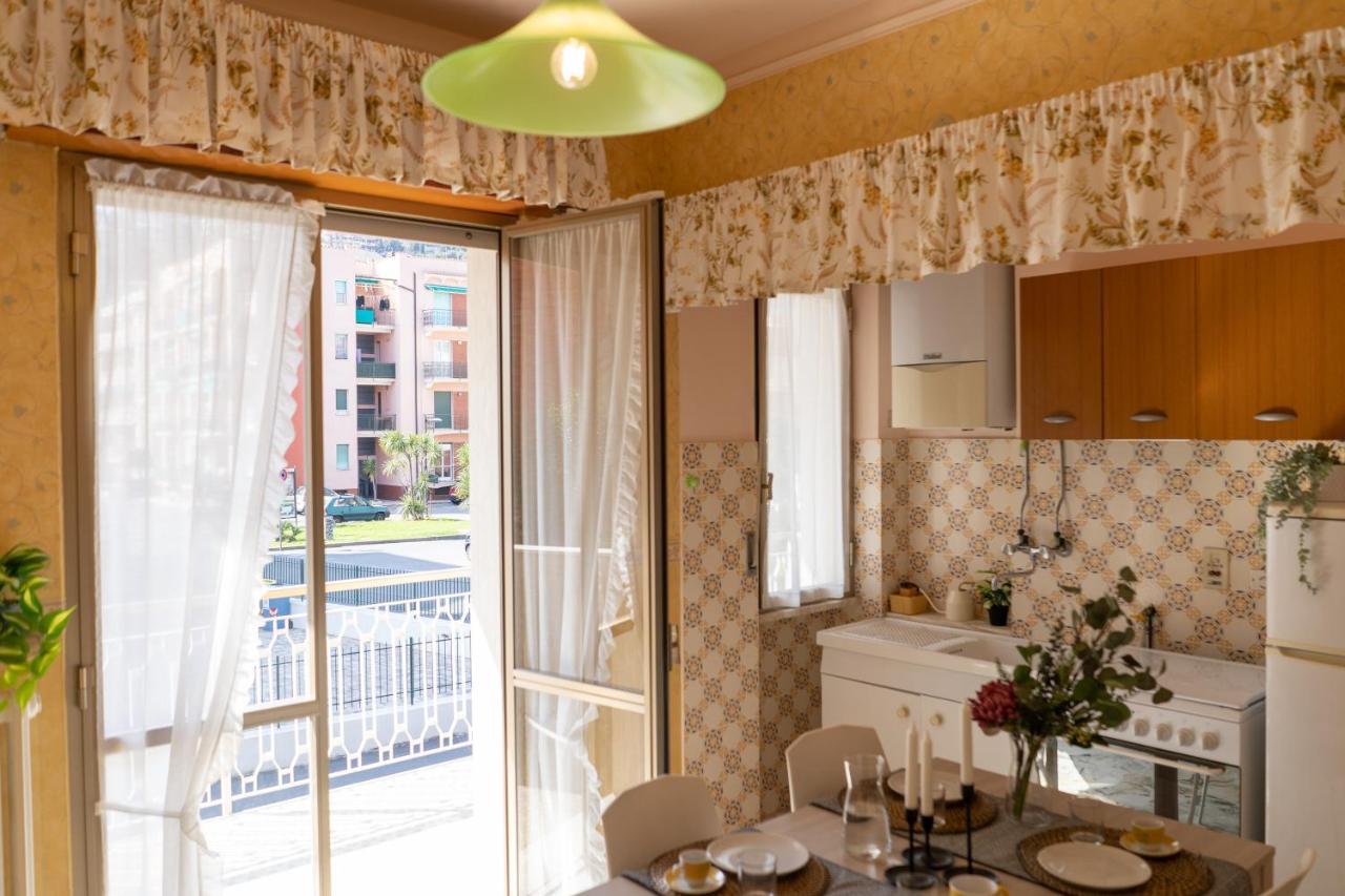 Pietra Ligure Downtown Convenience -Free Parking 아파트 외부 사진